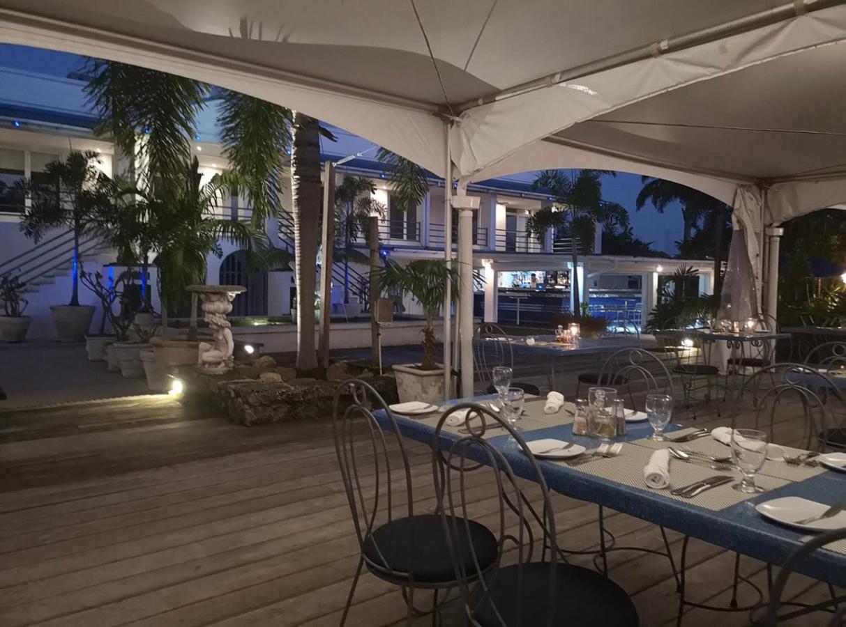 Sugalove Villa 30 Flamboyant Ave Saint James Luaran gambar